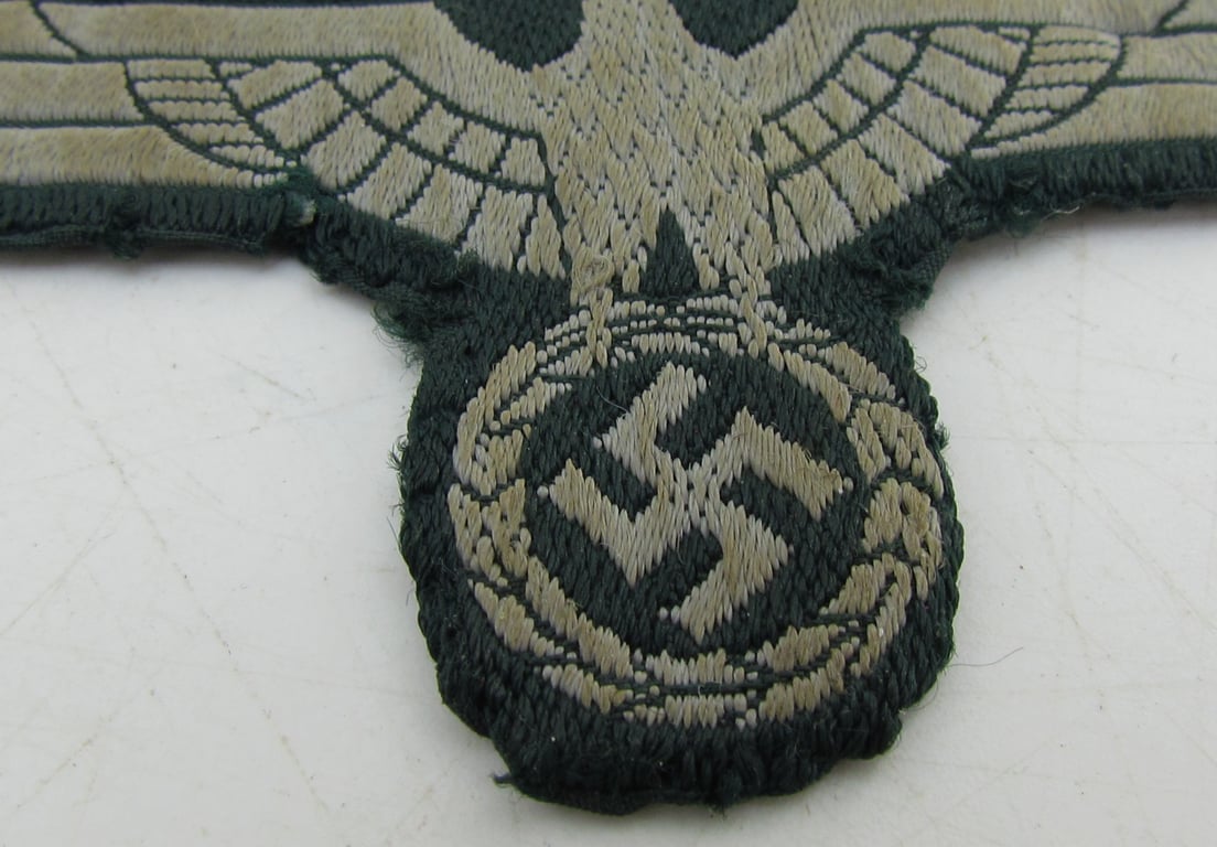 Wehrmacht (Heer) M36 ‘BeVo’ breast eagle