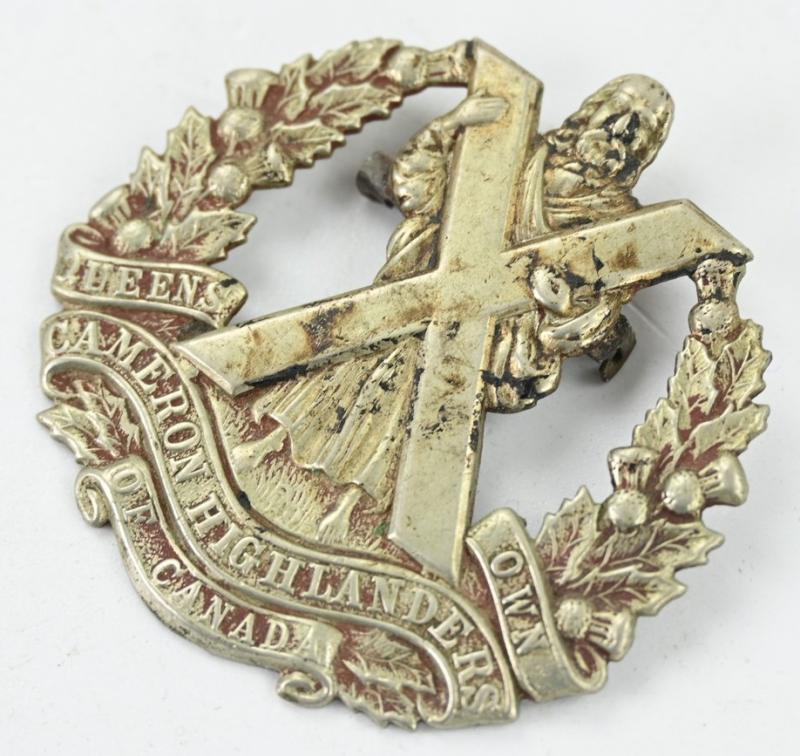 British WW2 Queen's Own Camaron Higlanders Regiment Cap Badge
