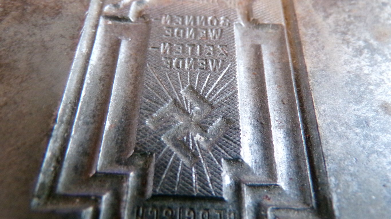 1933 NSDAP sonnenwende Tinnie production Die