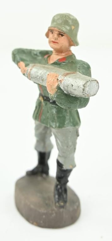 German Elastolin Toy Figure 'Flak Helfer'