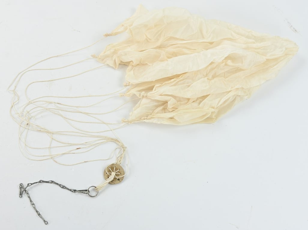 German WH Flare Parachute