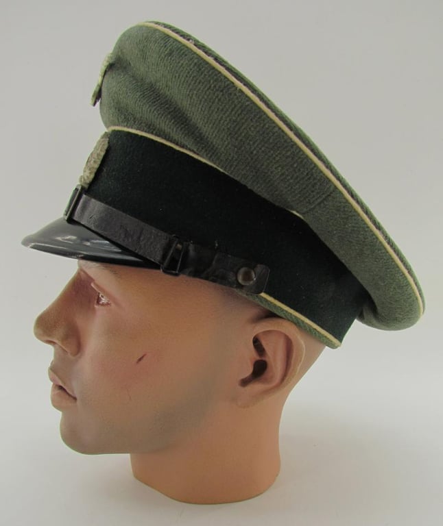 Wehrmacht EM/NCO Visor Cap (Heer Infantry) – 1937