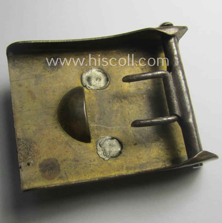 Post-WWI-period (ie. 'Scharhorstbundes'-related), copper- (ie. nickle-crome-) based, EM/NCO-type belt-buckle being a moderately used example