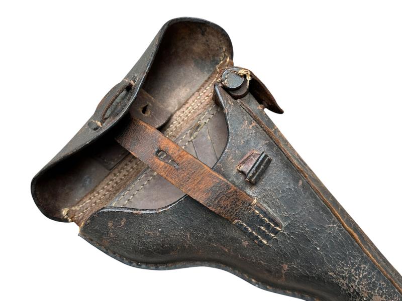 WWI P08 Artilery Leather Holster and cleaning rod