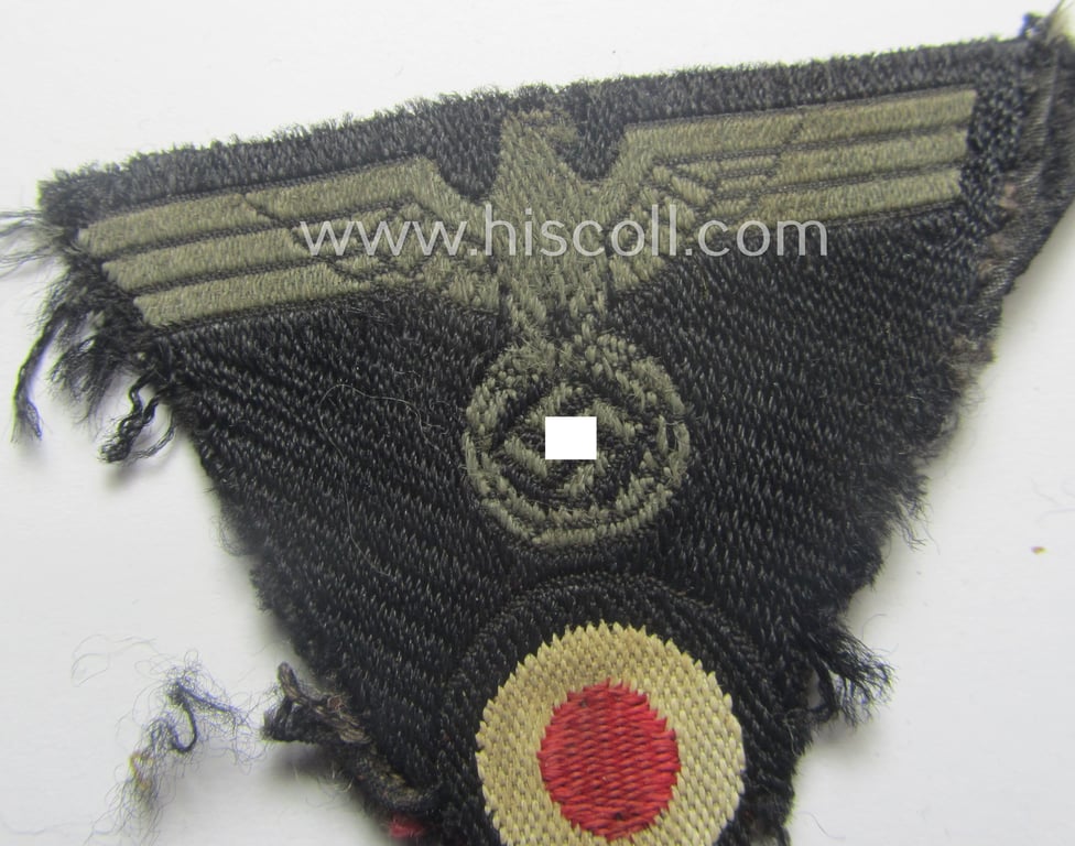 Truly used- and/or cap-removed, WH (Heeres) Panzer 'M43-pattern'-cap-eagle/cocarde (ie. cap-trapezoid or: 'Mützentrapez')