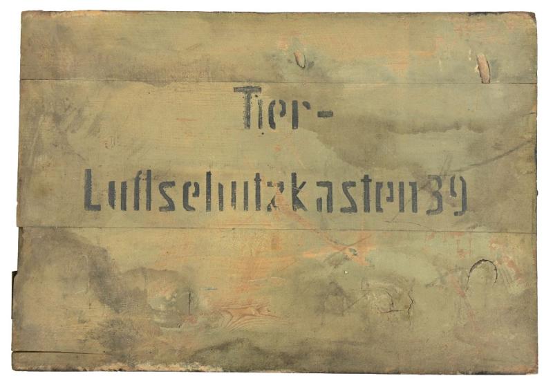 German LS Wooden Animal Air-raid medical box