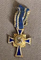 Mothers Cross in Gold Miniature