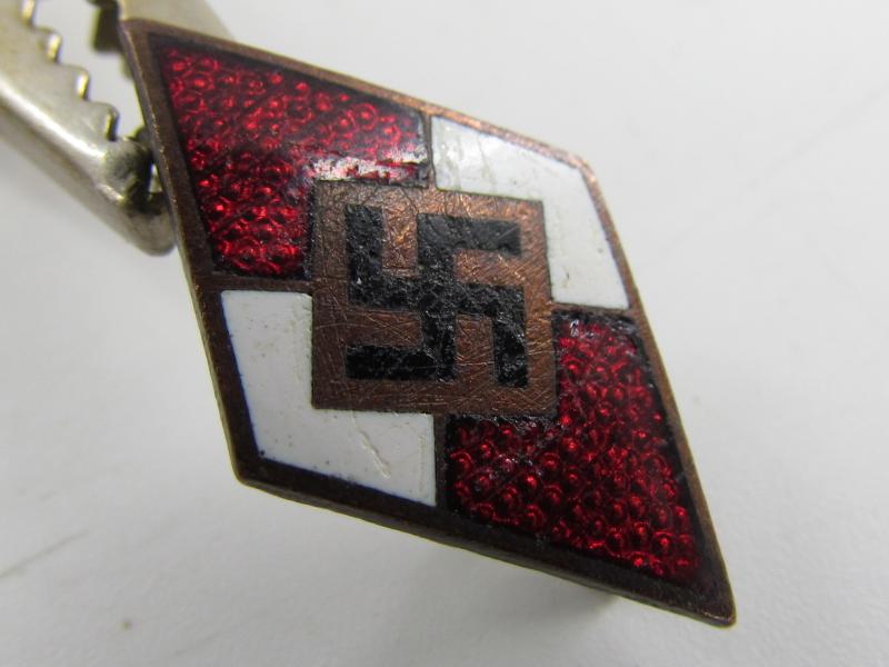 Hitler Youth Membership Pin by RZM M1/100