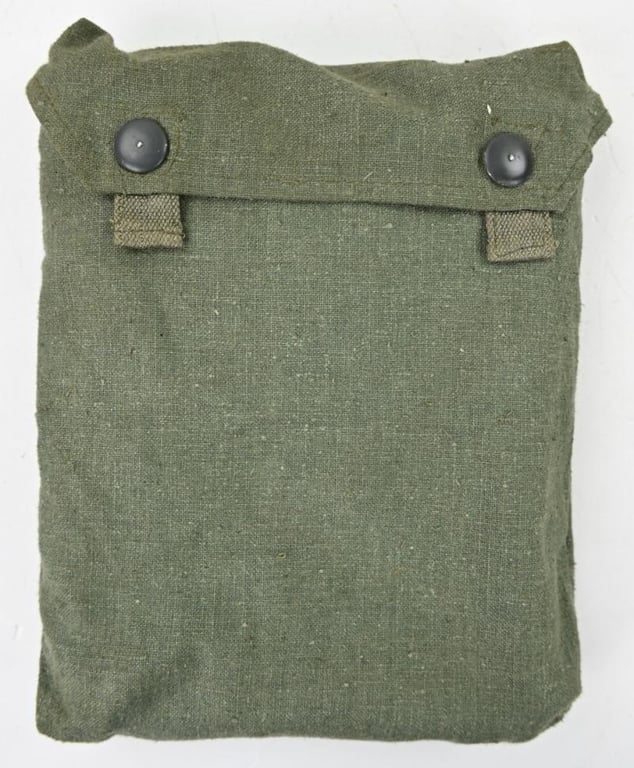German WH M31 Gascape with Pouch
