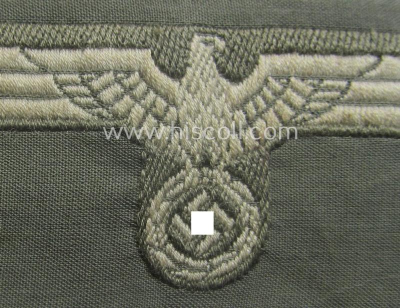 WH (Heeres) white-coloured side-cap-eagle (ie. 'Schiffchenadler für Manns. u. Uffz.')