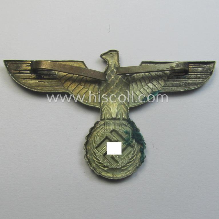 Early- (ie. 'Reichswehr'-) period! - WH 'Buntmetall'-based, EM- (ie. NCO- or officers') type visor-cap-eagle that comes in a minimally used- ie. I deem once cap-attached, condition