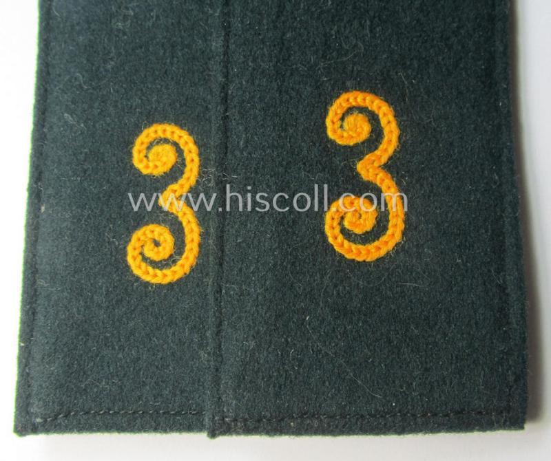 Pair of WH (Heeres),'cyphered' EM-type shoulderstraps: 'Soldat des Kavallerie- o. Reiter-Rgts. 3'