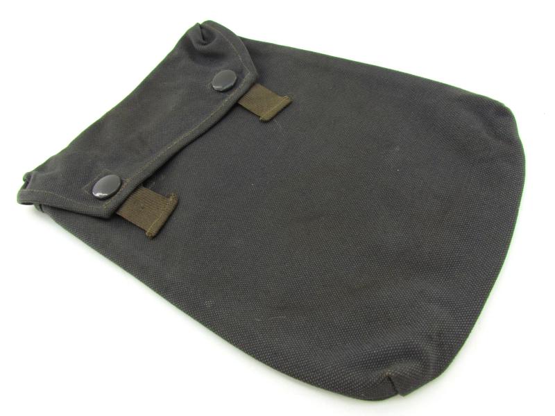 wehrmacht  Gasplane ( Gascape ) Pouch