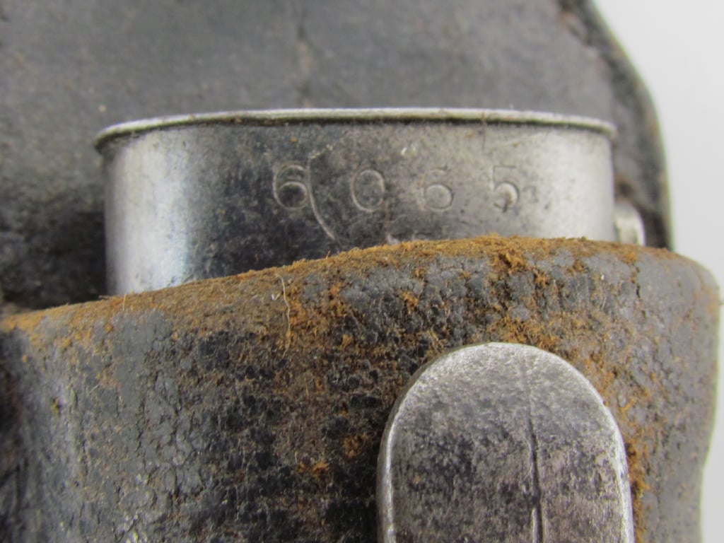 Matching K98 bayonet marked 41 fnj -6065 with frog