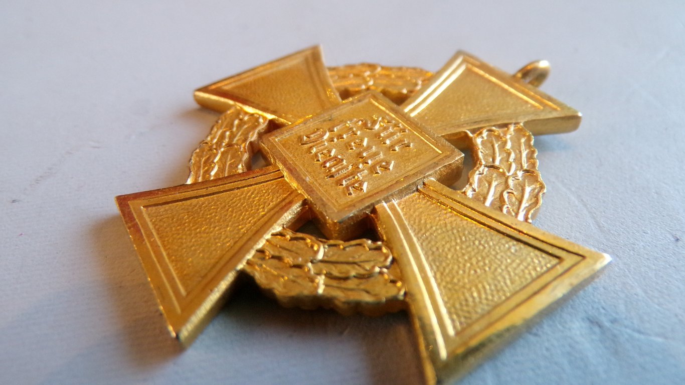 Lot of 3 x Treue dienst Abzeichen