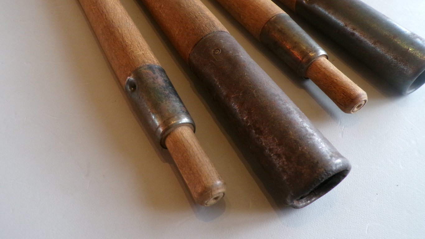 set of 4 Zeltstocken 01