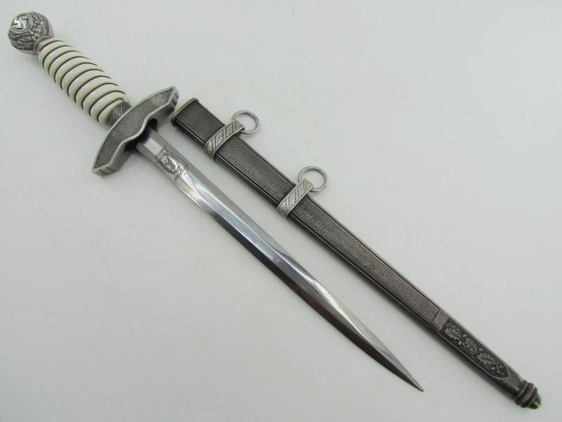 Luftwaffe Dagger by E. Pack Solingen