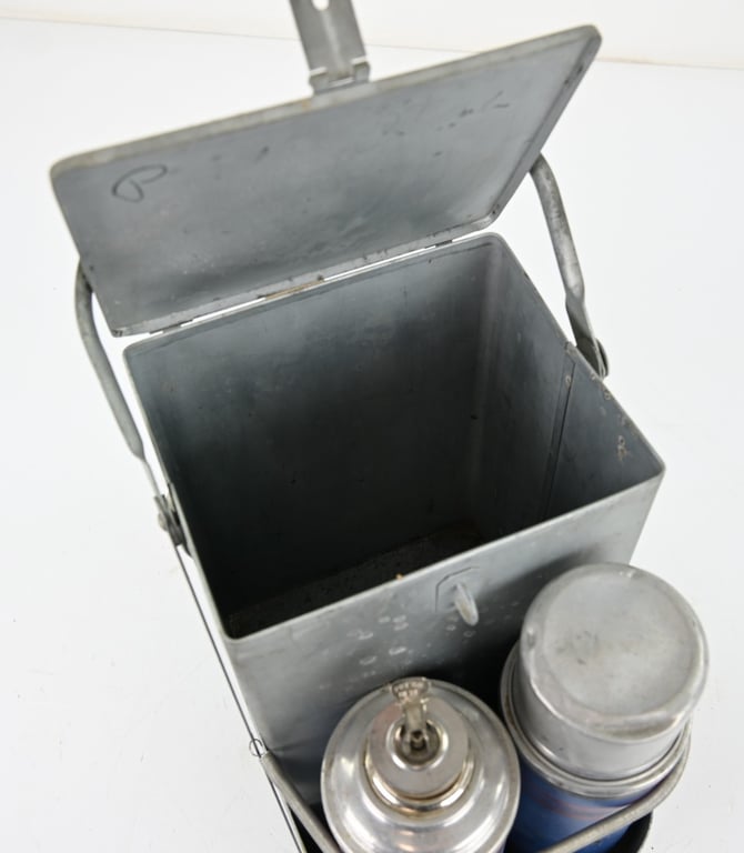 USAAF WW2 B-17 Aircraft Food Container Type A-1