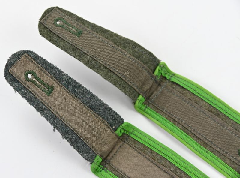 German WH M44 Shoulderboard Set 'Panzer Grenadier'