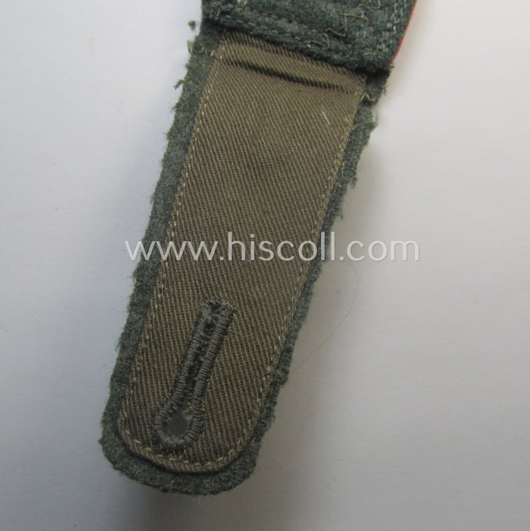 Superb - single but nevertheless rarely seen! - WH (Heeres) mid-war-period- (ie. 'M41- o. M43'-pattern) 'cyphered', NCO-type shoulderstrap as was intended for a: 'Feldwebel eines Panzer-Rgts. der “Grossdeutschland”-Division'