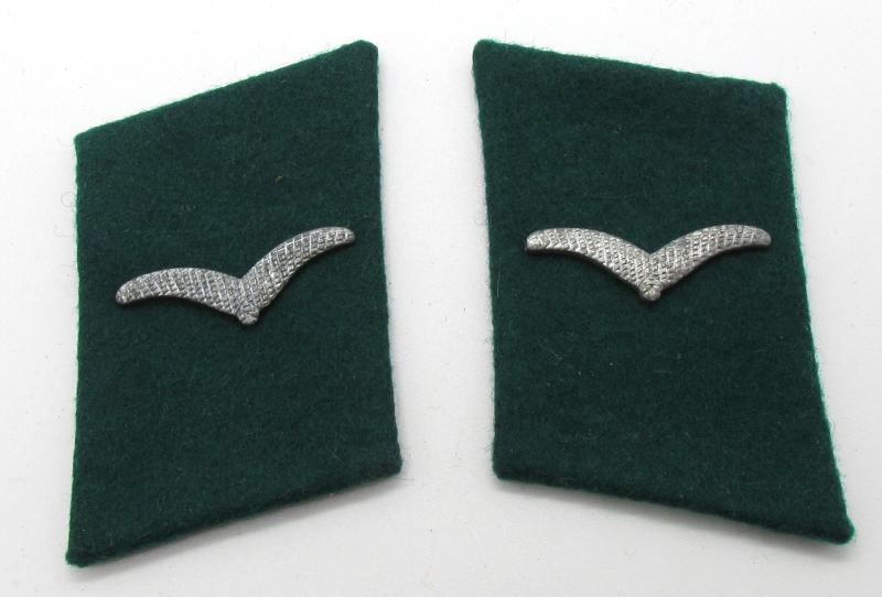 Luftwaffe Field Division 'Flieger' collar tabs