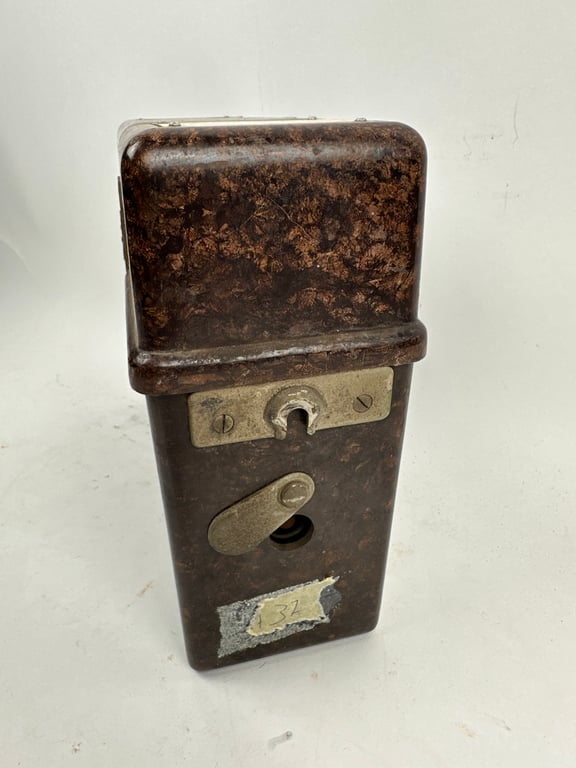Nice original German WW2 FF33 Field Telephone (Feldfernsprecher 33) 1937