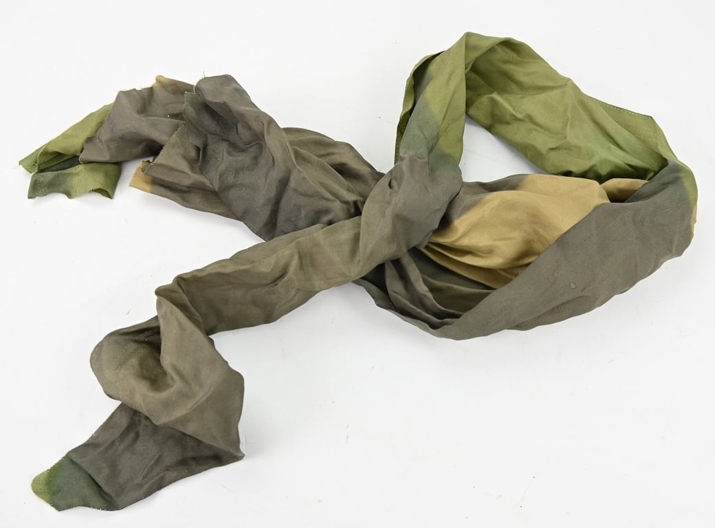 German WH RZ20 Parachute Scarf