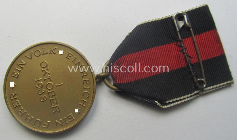 WH Czech-occupation- (ie. 'Anschluss'-) medal: '1. Oktober 1938' being a just moderately used example that came mounted onto its period ribbon as issued and/or recently found