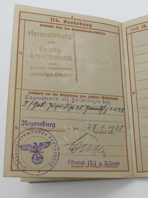 Wehrmacht ( Gebirgsjäger ) Wehrpass + Cover