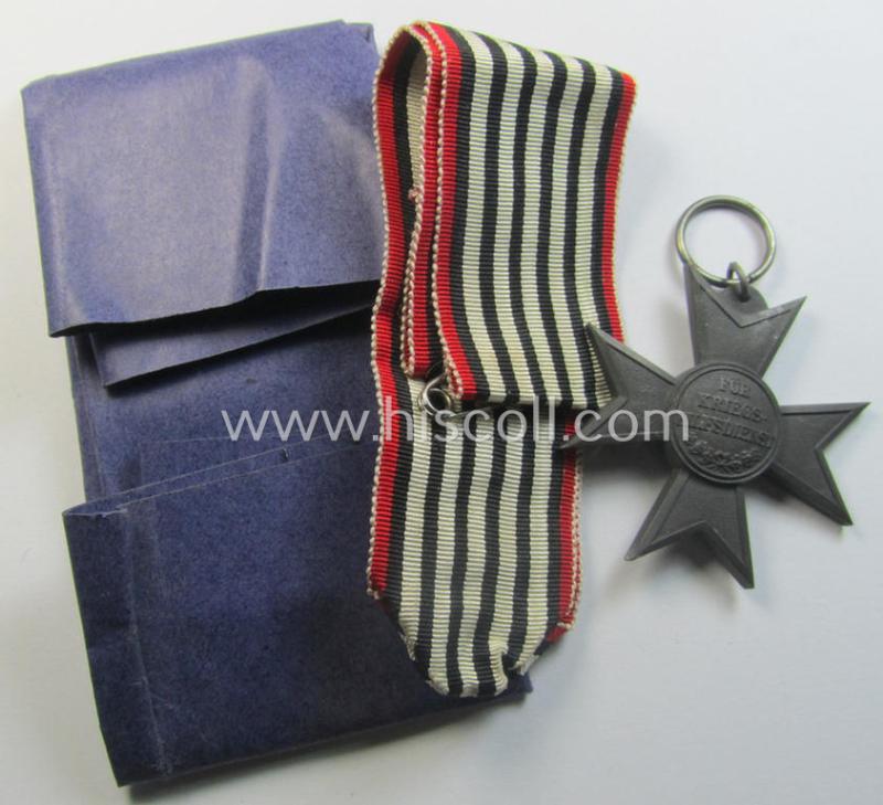 Attractive, WWI-period: 'Verdienstkreuz Kriegshilfsdienst 1916' (or: war service-cross 1916) being a typical, non-maker-marked- and zinc-based example that comes together with its non-confectioned piece of ribbon (ie. 'Bandabschnitt')