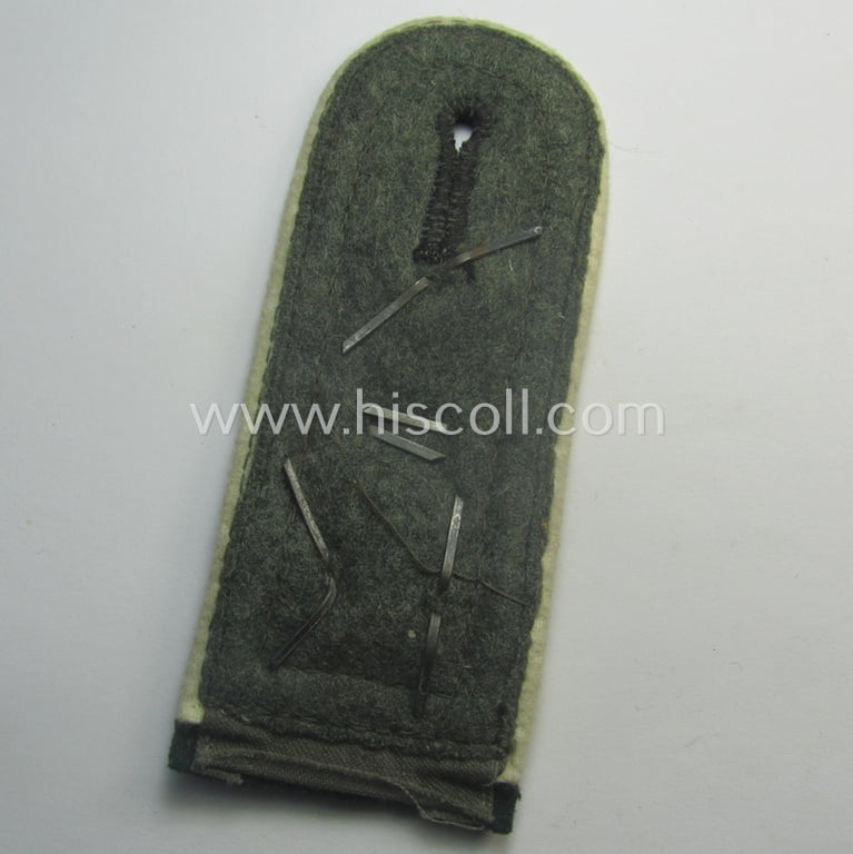 Truly worn - albeit regrettably single - example of an early-war-period (ie. 'M40'-pattern), WH (Heeres) 'cyphered', NCO-type shoulderstrap as was intended for usage by a: 'Stabsfeldwebel der Infanterie und Mitglied einer Unteroffizierschule'
