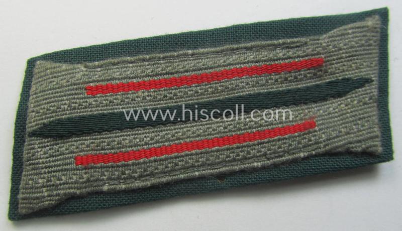 Fully matching pair of pre- (ie. early-war-) period WH (Heeres) 'M36' (ie. 'M40'-) type collar-patches (ie. 'Einheitskragenspiegel') as piped in bright-red-coloured branchcolour as intended for usage by a: 'Soldat der (Sturm-)Artillerie-Trpn....