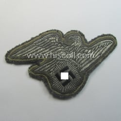 Moderately used, officers'-pattern, 'Luftschutz' (ie. RLB-) breasteagle being...