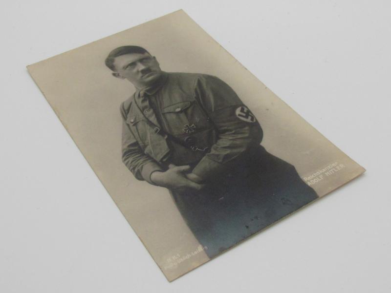 Postcard : Portrait Photo Adolf Hitler