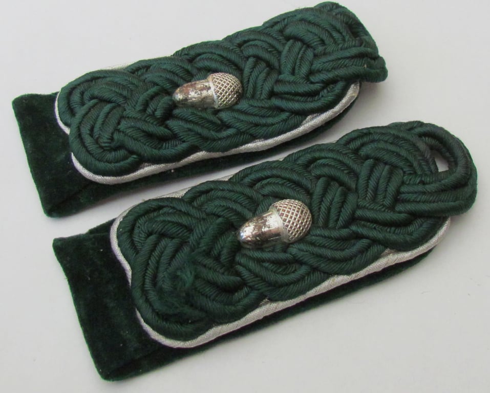 German State Forestry Service Forstmeister Shoulder Boards – 1942 Pattern