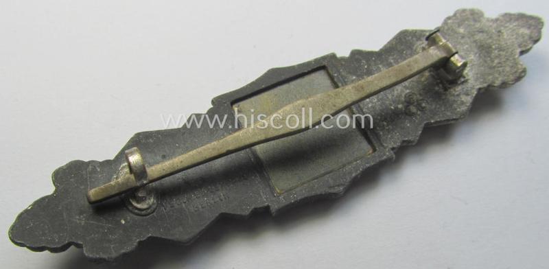 'Nahkampfspange in Silber' being a maker- (ie. 'FLL'-) marked- so-called: '3rd pattern'-specimen