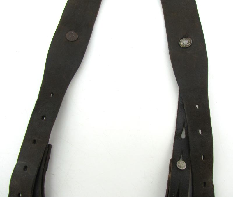 Wehrmacht leather Y-straps ‘Koppeltragegestell’