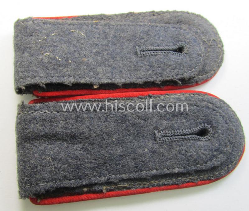 Attractive - and/or fully matching! - pair of WH (Luftwaffe) NCO-type shoulderstraps as was intended for usage by a: 'Wachtmeister o. Feldwebel eines Flakartillerie-Regiments o. Abteilungs'