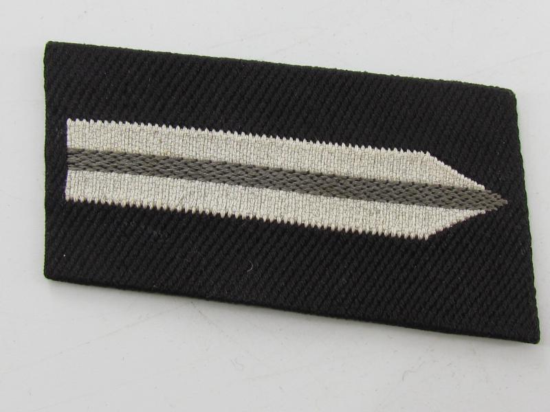 Single RAD ( Reichsarbeitsdienst ) Collar Tab