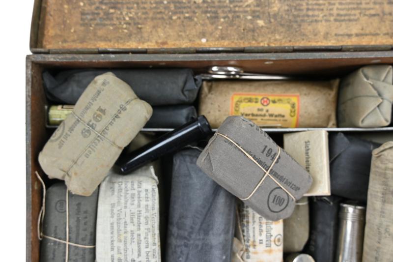 German WH Flak Regiment First Aid Box 'Arnhem'