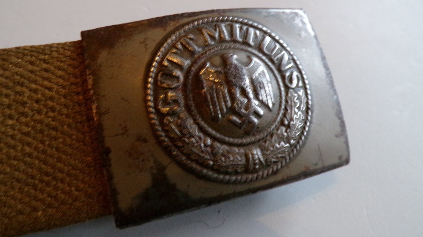 Tropen koppel (tropical belt and buckle)