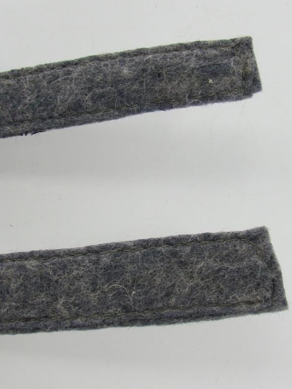 Luftwaffe Nachrichten  (signals) EM Shoulder Boards.