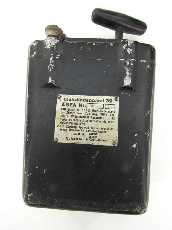 Wehrmacht Detonator type 39 or Glühzündapparat 39