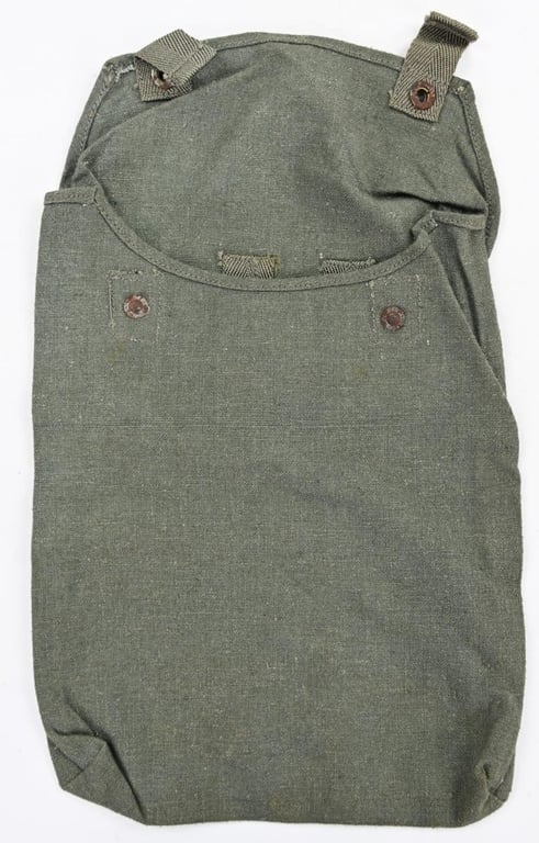 German WH M31 Gascape Pouch