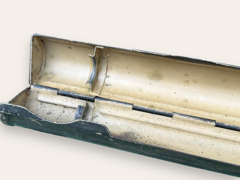 MG 34 Spare Barrel Carrier -1943-