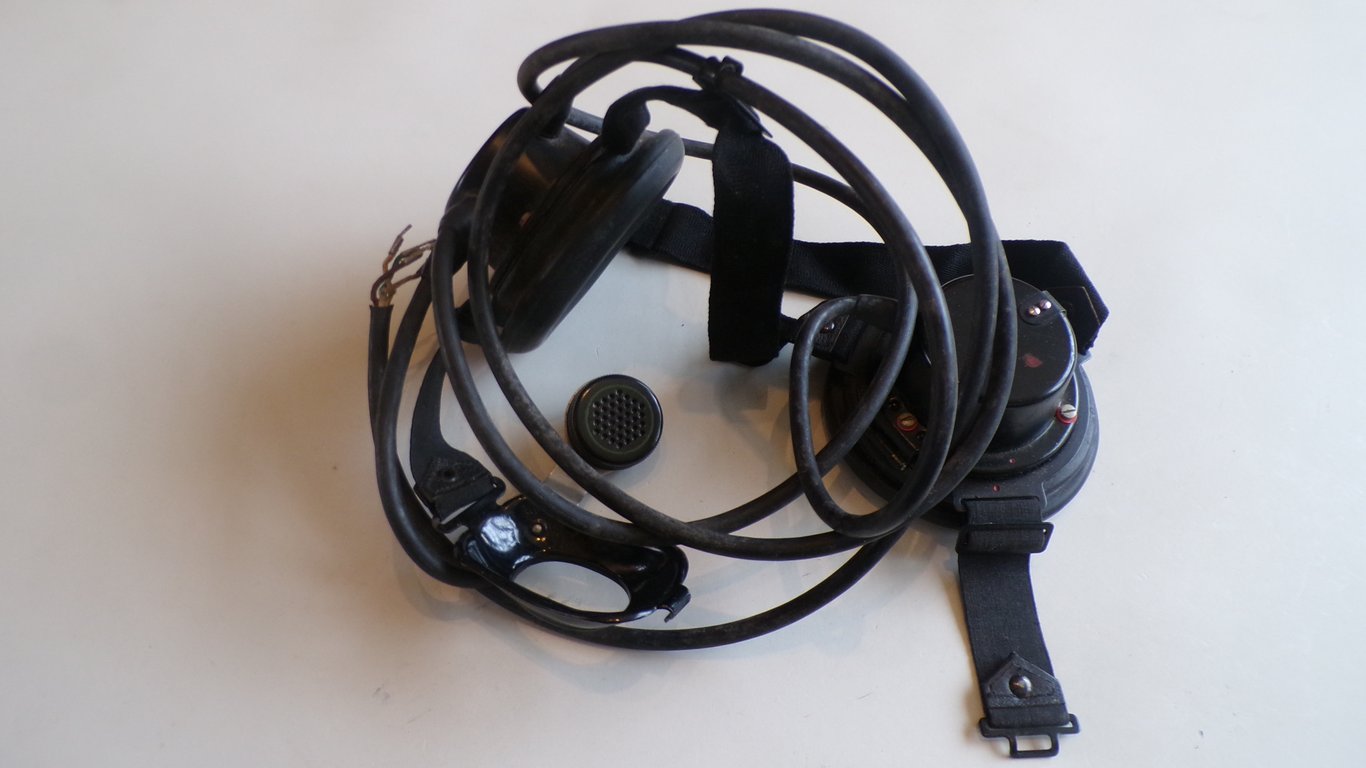 Kriegsmarine NB Kopffernsprecher 41 / headset