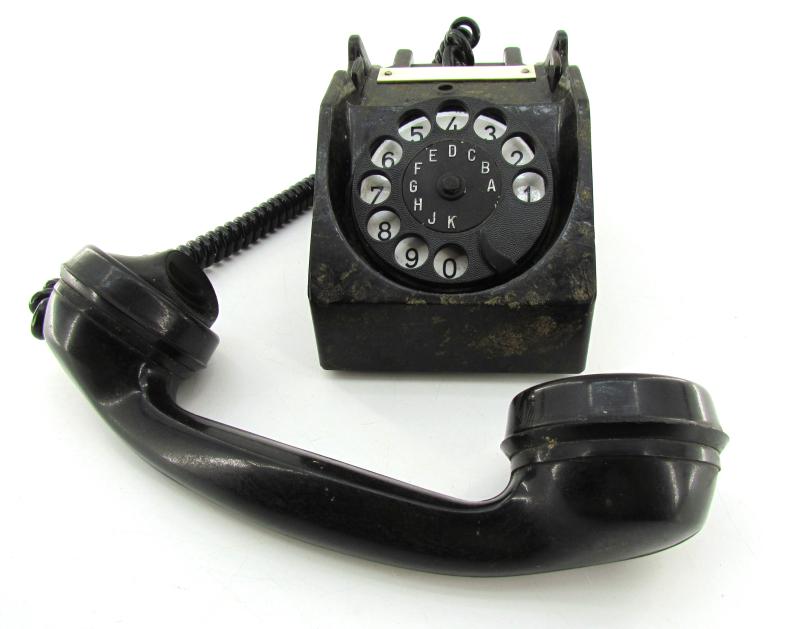 Wehrmacht Bakelite telephone ( 1942 )