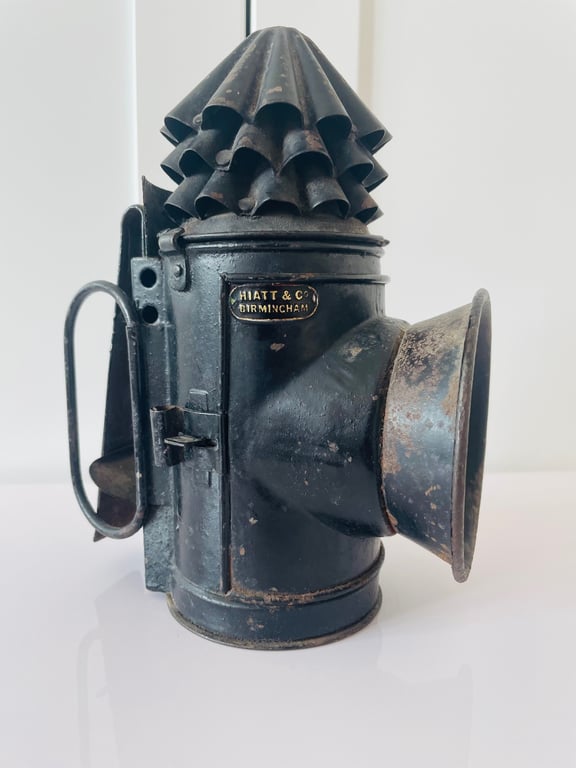 ORIGINAL P. Cs 1860s VICTORIAN HAND-HELD LANTERN BY RARE MAKER HIATT & Co. ADDITIONAL PHOTOS