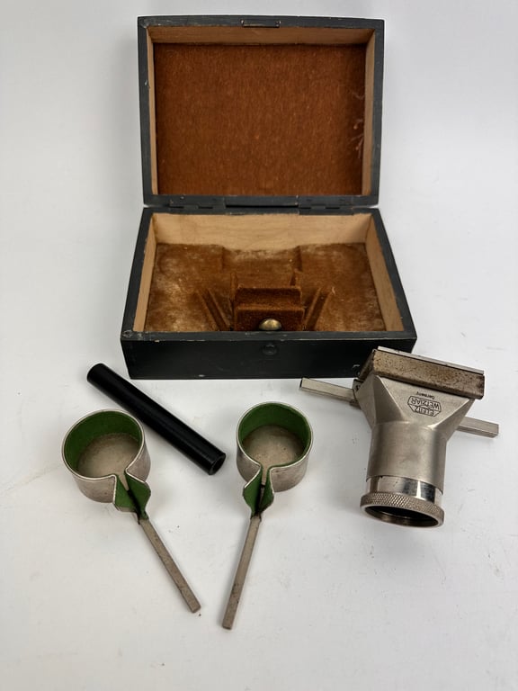 "Betrachtungslupe fur Kleindild-Aufnahmen"