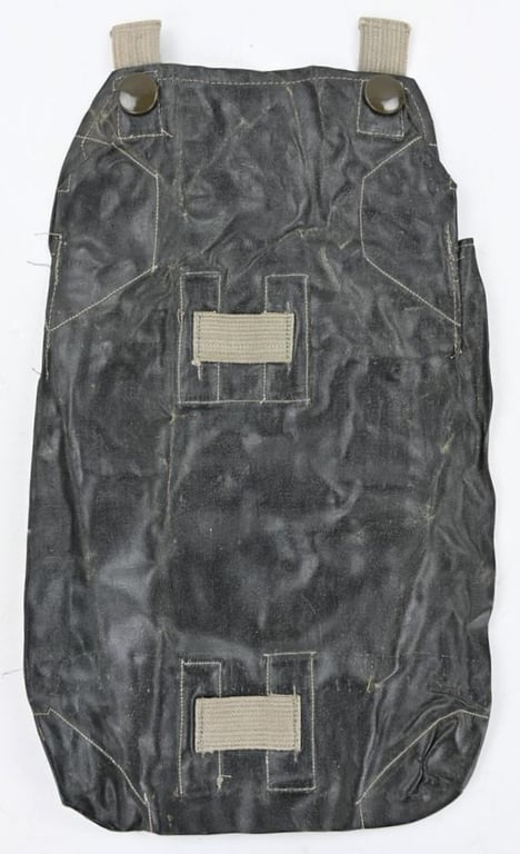 German WH M31 Gascape Pouch